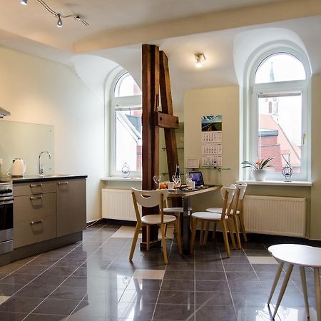 City Inn Riga Apartment, Old Town Panorama View With Parking ภายนอก รูปภาพ